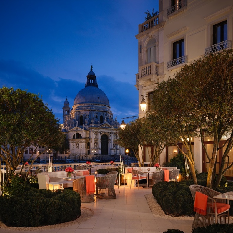 St Regis تفتتح فندق سانت ريجيس فينيسيا