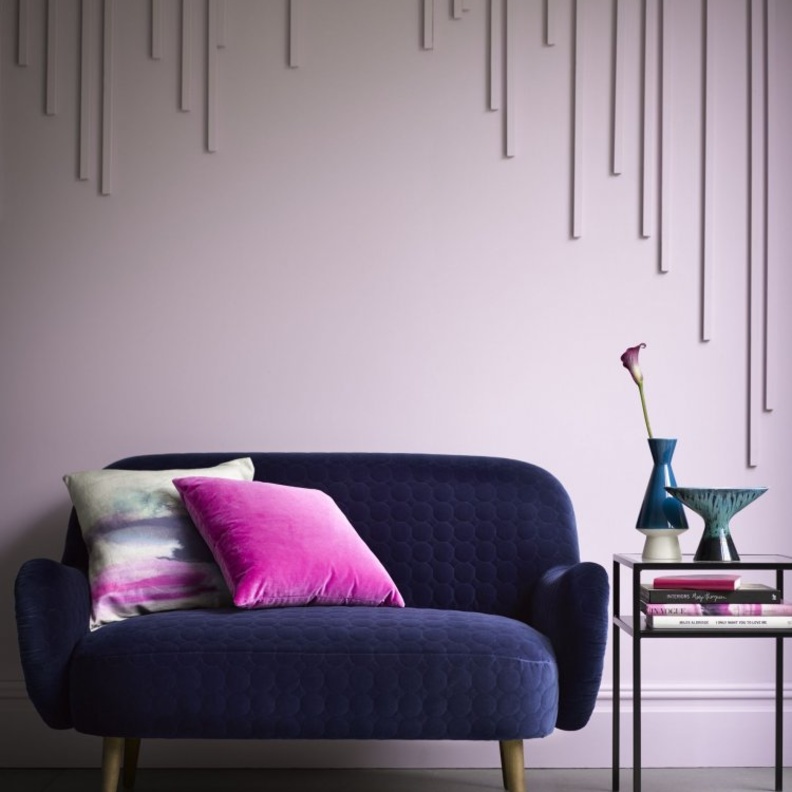 ديكور غرفة معيشة بألو ان براقة