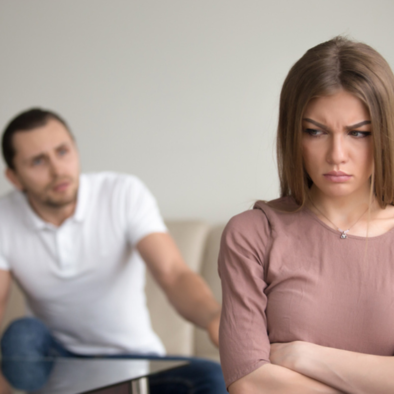 سلبيات مقارنة المرأة زوجها برجل آخر