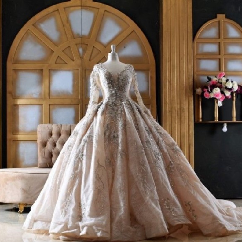 تصوير فستان زفاف من المصورة السعودية ليلى العلي