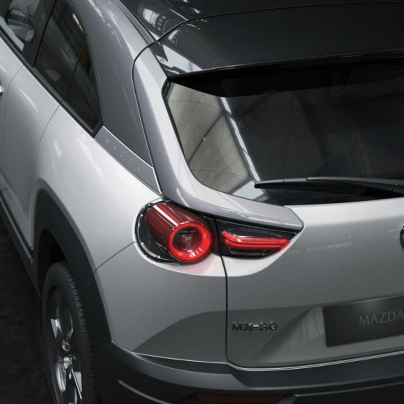 مواصفات Mazda 3 بعد التعديل