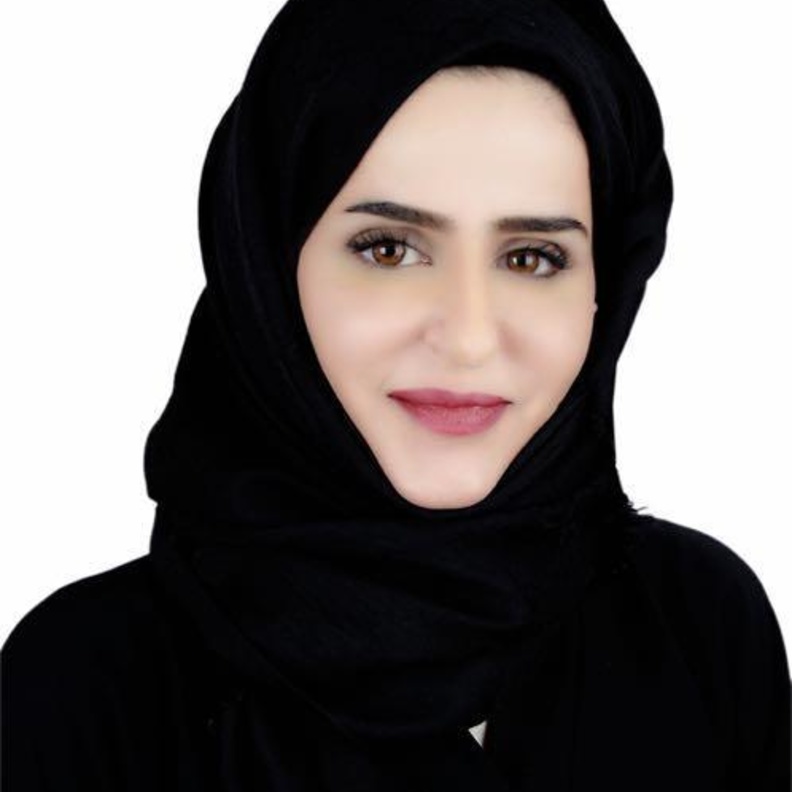 الدكتورة مريم الخاطري، رئيسة شعبة الإمارات لأمراض الجهاز الهضمي والكبد