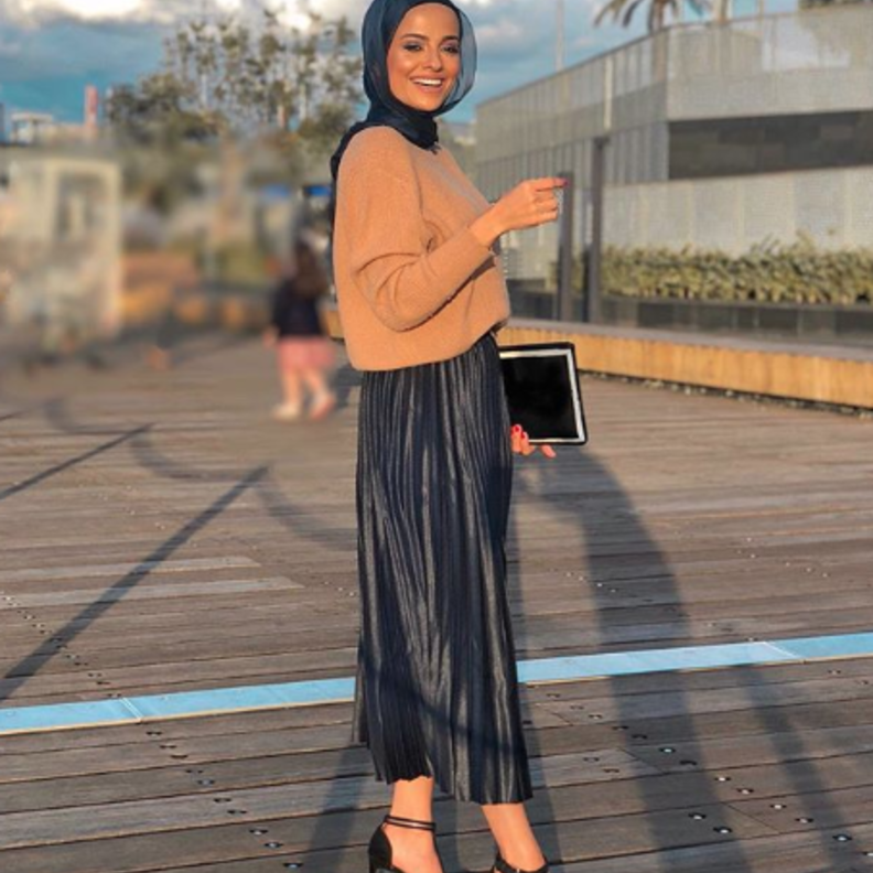 تنانير شتوية طويلة