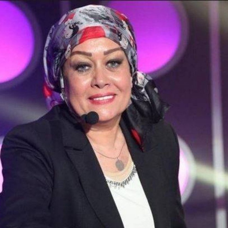 أول صورة للنجوم في كواليس "لوكاندة الأوباش" قبل عرضها بالرياض.. هالة فاخر مفاجأة المسرحية