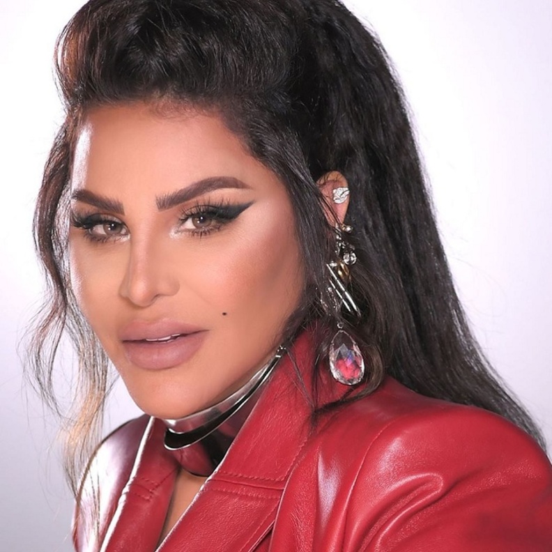 مكياج برونزي على طريقة حلا الترك مناسب للخريف