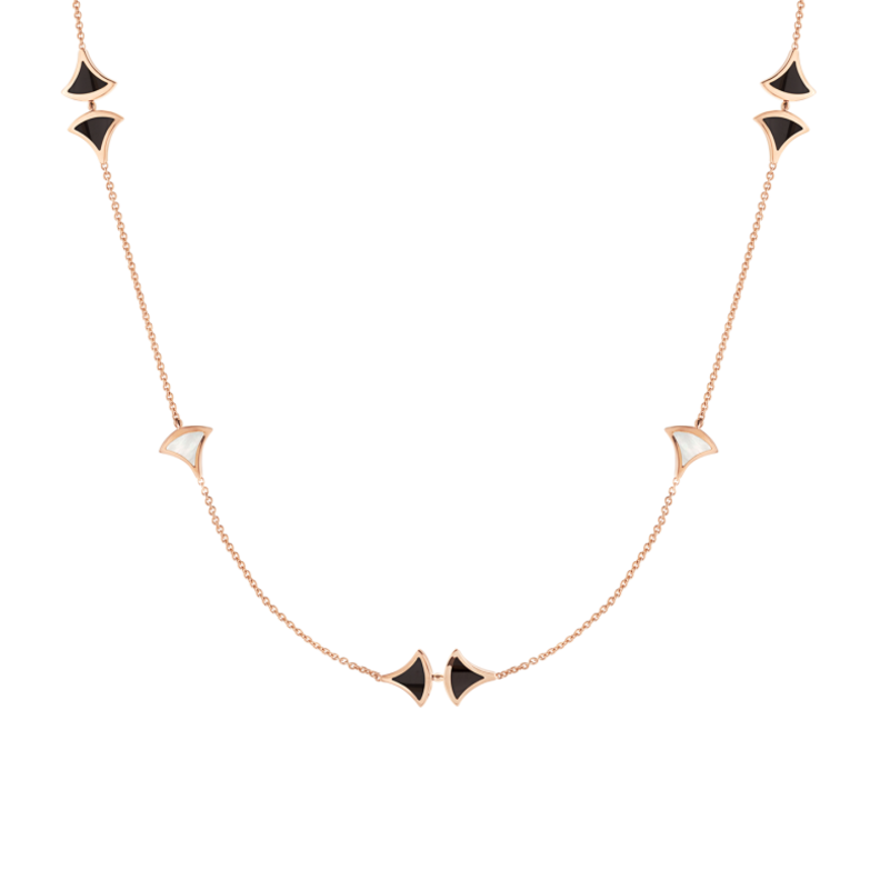  تصميم عقد ماسي طويل من Harry Winston