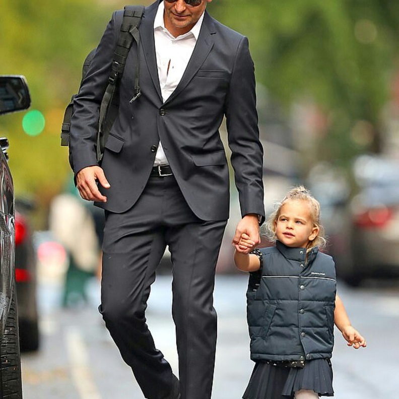 برادلي كوبر وابنته