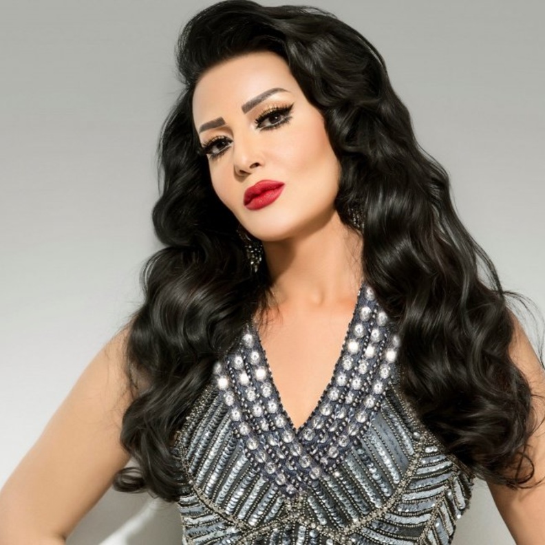 سمية الخشاب تؤكد خداع احمد سعد لها