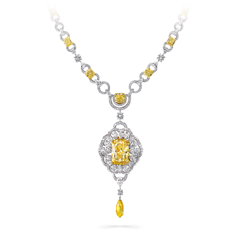 تصميم عقد استثنائي مزين بحبتي الماس كبيرة من Chaumet