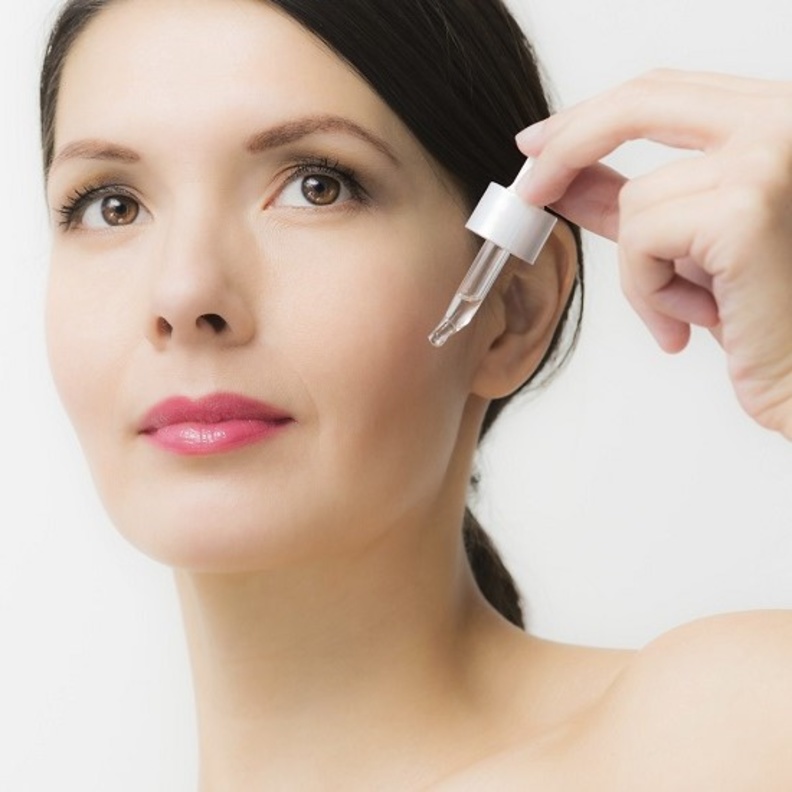 العناية بالبشرة