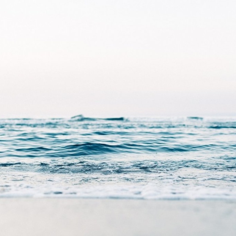 كايت بييتش في دبي .. أجواء زاخرة بالمتعة والأنشطة الترفيهية