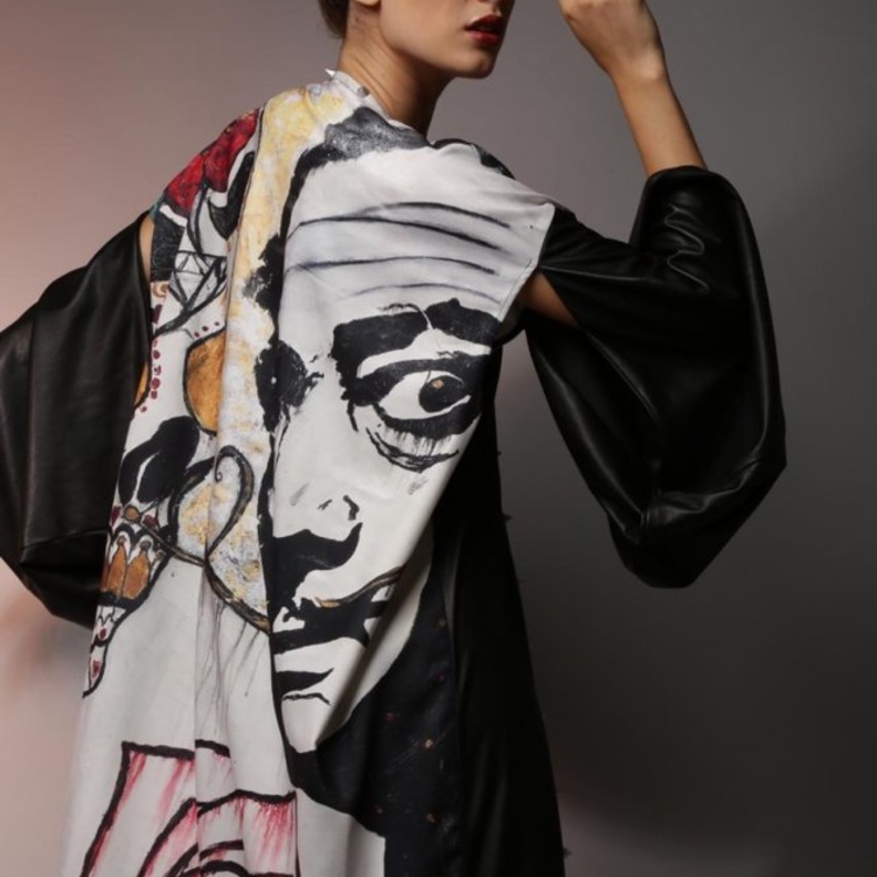 مجموعة كبسولية من تصميم سوزي ناصيف