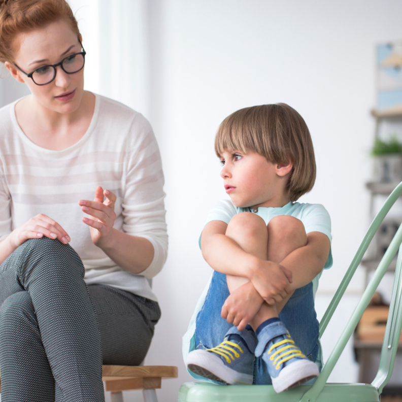 كيفية تنمية مهارات التواصل لدى طفل التوحد