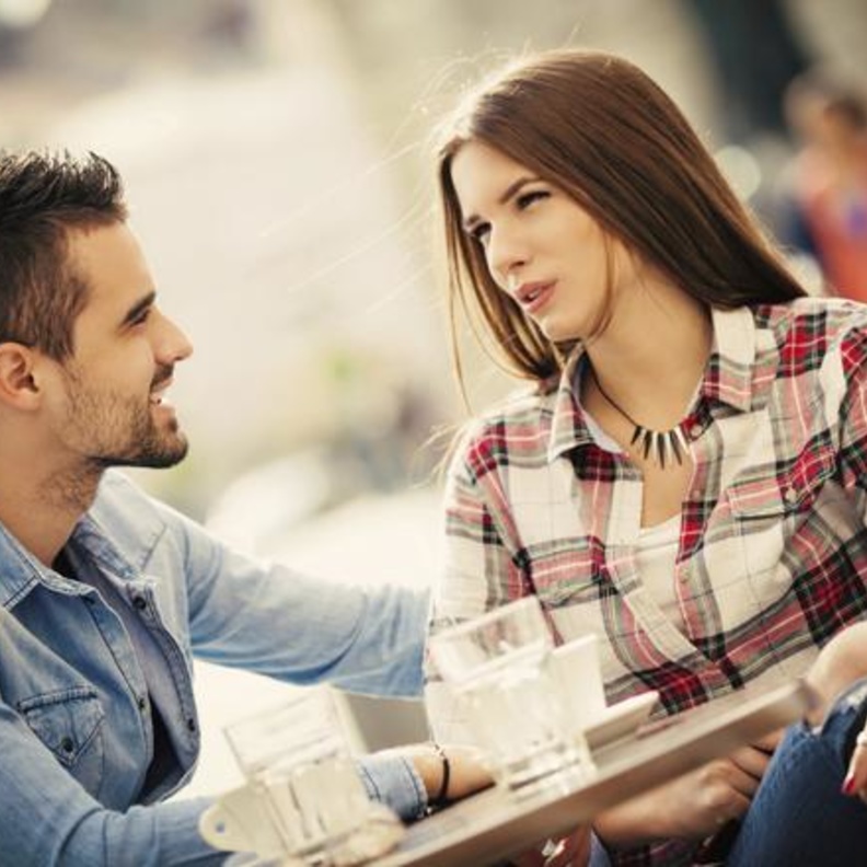 5 أشياء في الرجل تلفت إنتباه المرأة في اللقاء الأول