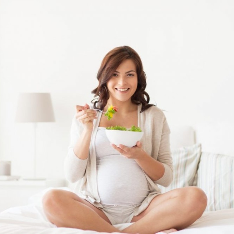 أطعمة مضرة للحمل