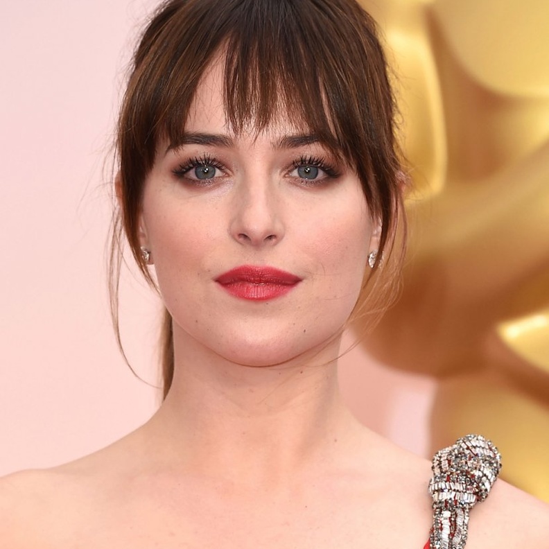  لم يكن اختيار أحمر الشفاه في هذه الإطلالة موفقاً