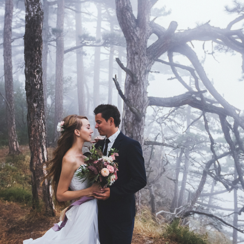 كل عروس تحلم بأن تستحوذ على قلب عريسها وتجعله يعشقها