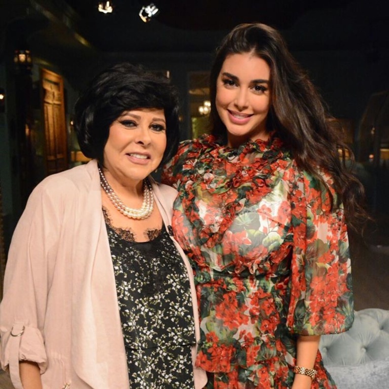 ياسمين صبري مع اسعاد يونس