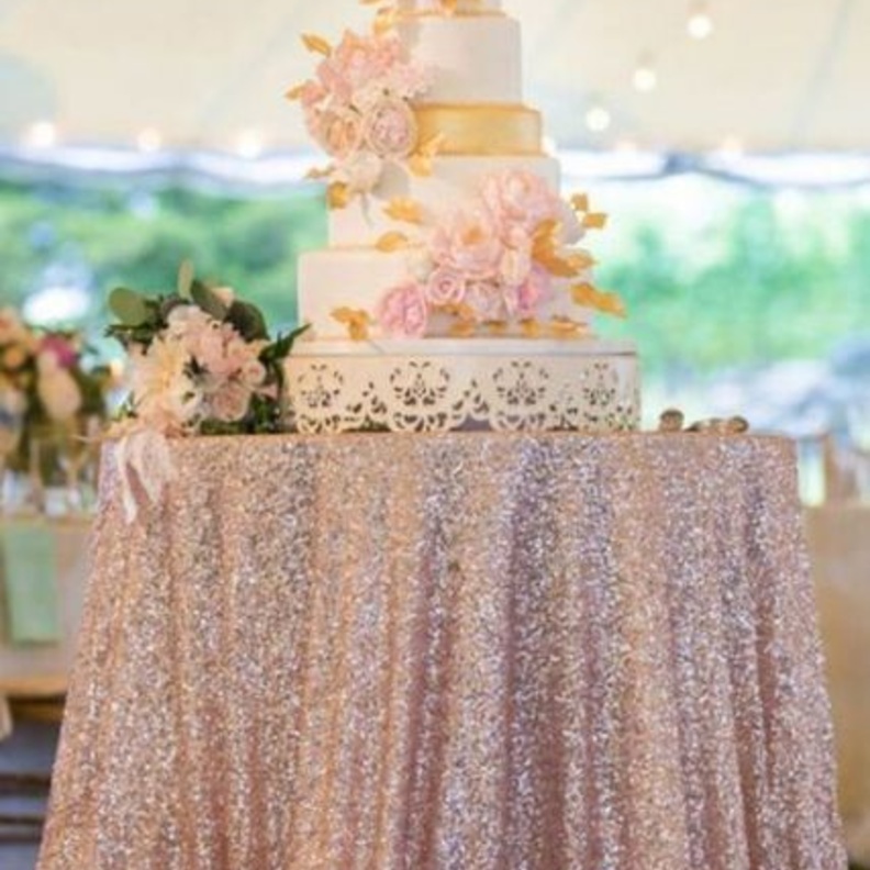  اجمل الاقراط الطويلة بالماس الذهبي من شوبارد Chopard