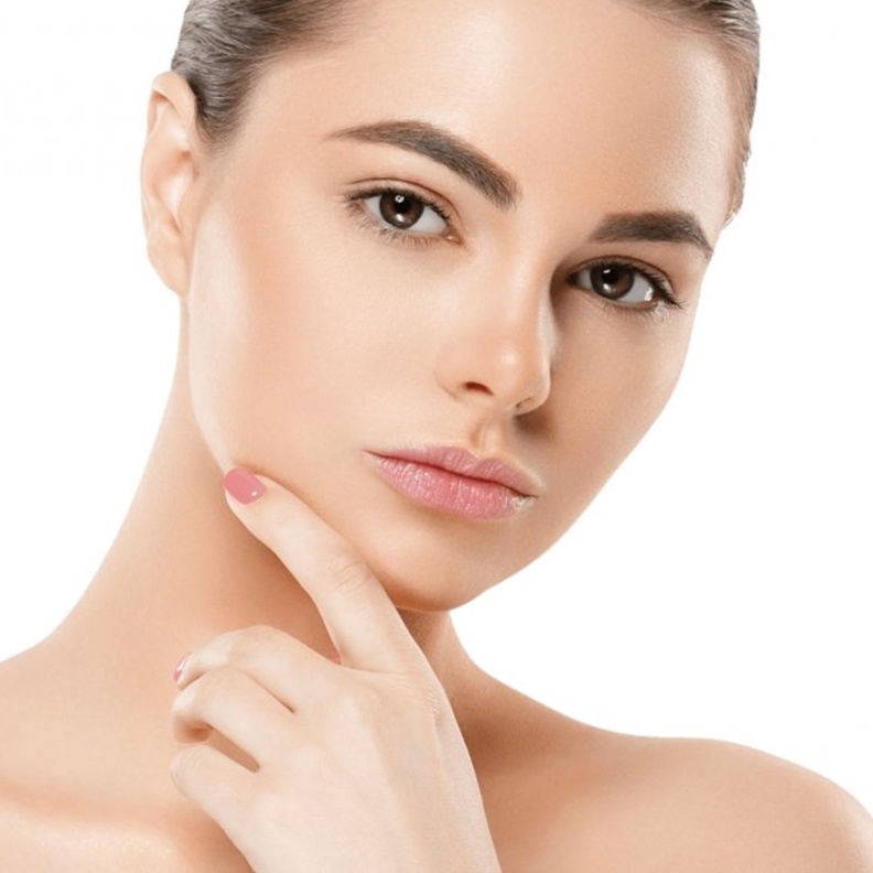 افضل غسول مرطب مناسب للبشرة المختلطة والحساسة