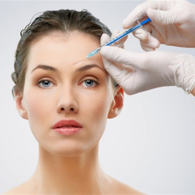 أضرار حقن الفيلر للوجه