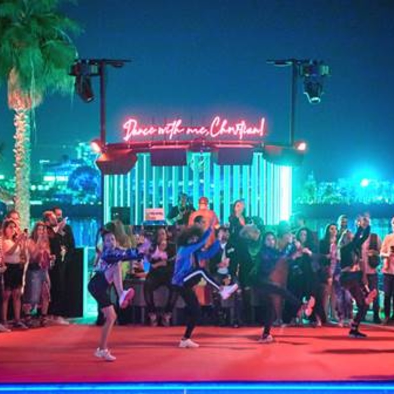 حفل راقص لـ "كريستيان لوبوتان" في دبي.. عالم ساحر من التفرد والخيال