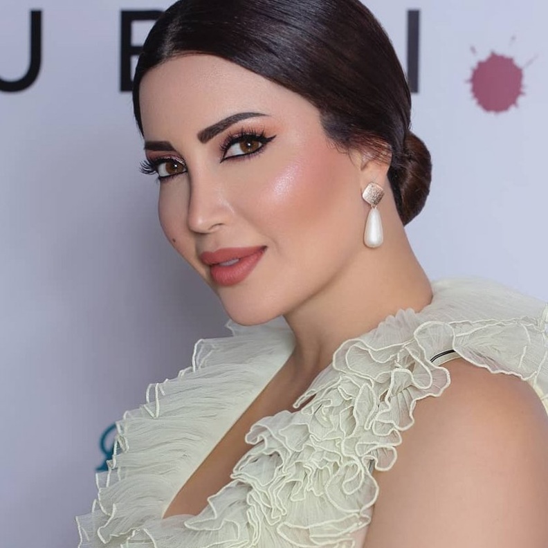 اطلالات جمالية متنوعة للنجمات هذا الاسبوع