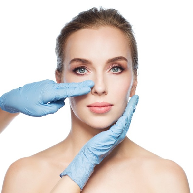 إليك أهم مخاطر ونتائج عمليات تجميل الأنف بالليزر