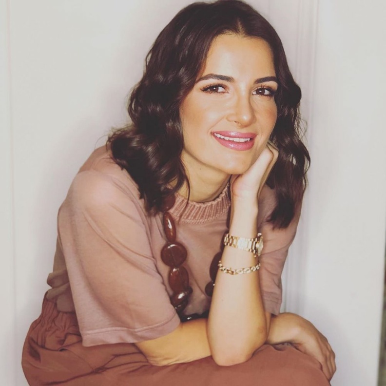 شام الذهبي اكدت رغبتها بالزواج وتكوين أسرة