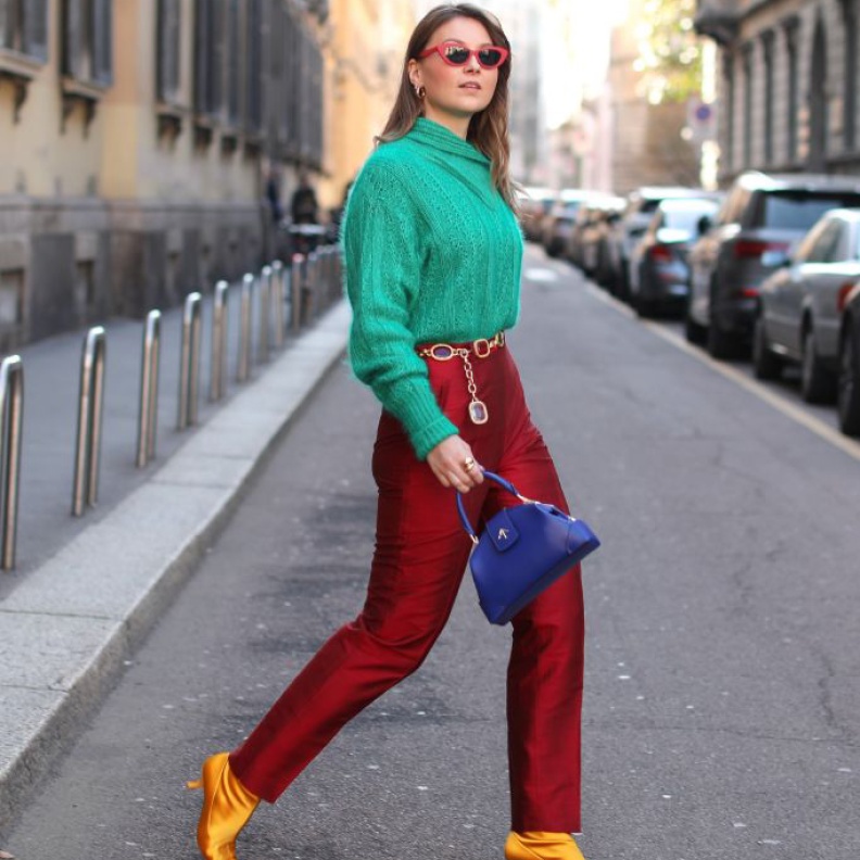 نسقي مجموعة من الألوان اللافتة مع بعضها البعض هذا الموسم