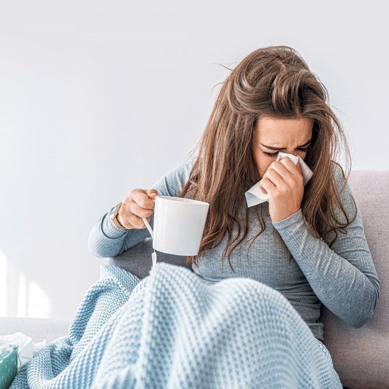  الراحة و السوائل تساعد في علاج الإنفلونزا في بدايتها