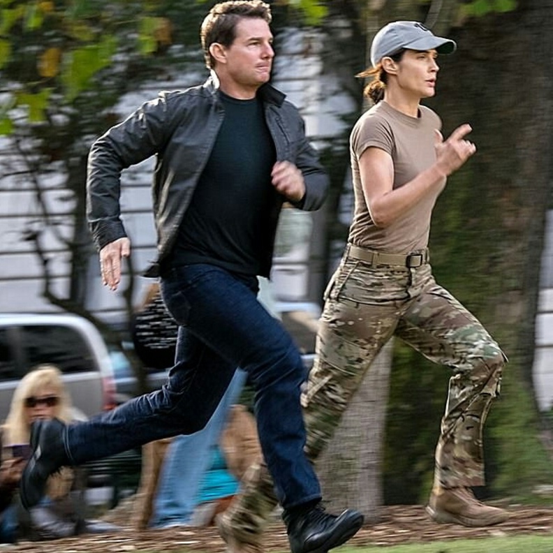 توم كروز و كوبي سمولدرز 