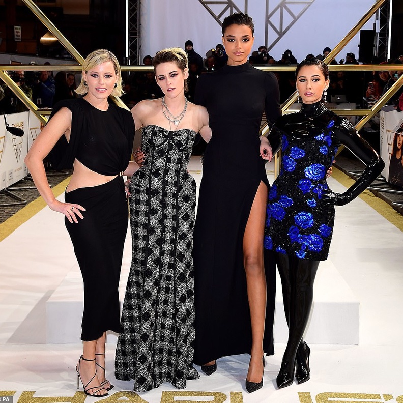 أجمل إطلالات النجمات في العرض الأولي لفيلمCharlie's Angels في لندن