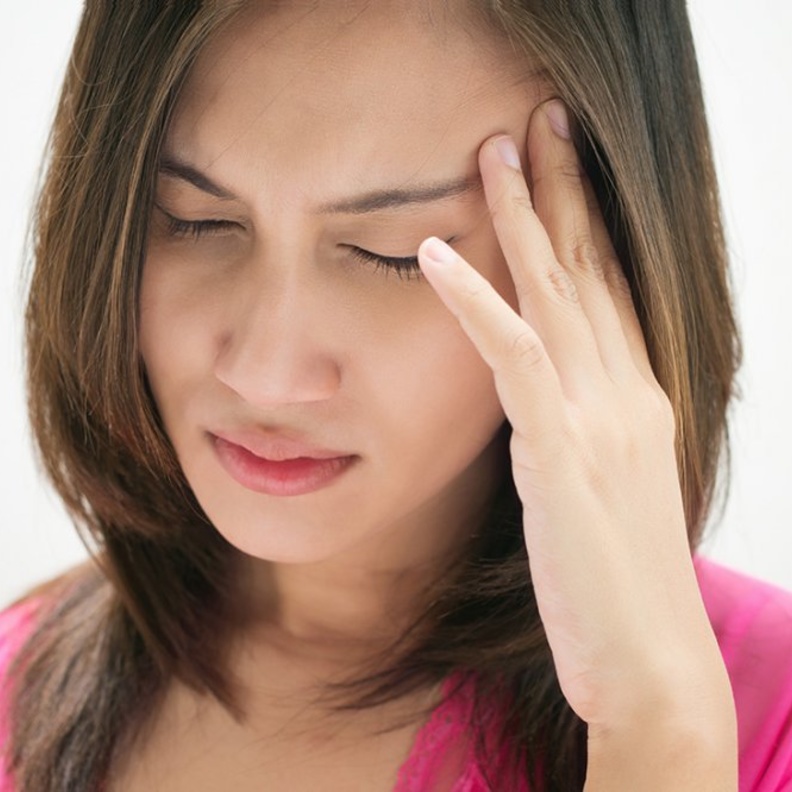 الصداع العنقودي اسبابه وعلاجه