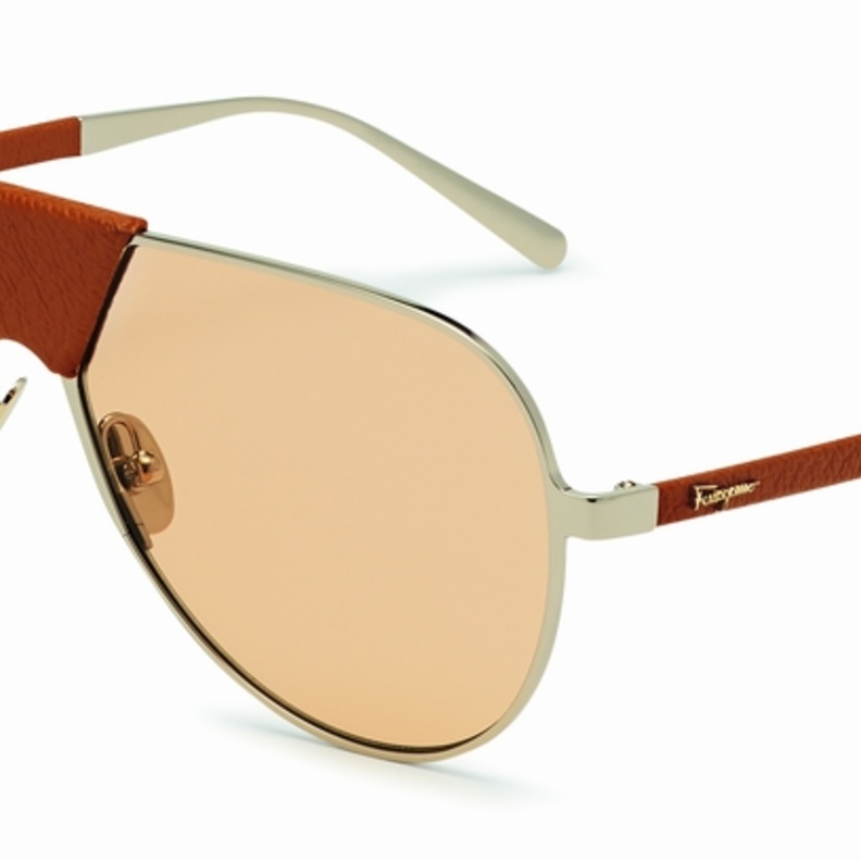 تقدم علامة SALVATORE FERRAGAMO موديلات نظارات حصرية  تُعرض في الحملة الدعائية لموسم خريف/شتاء 2019