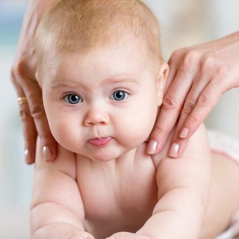 فوائد زيت شجرة الشاي الصحية للاطفال