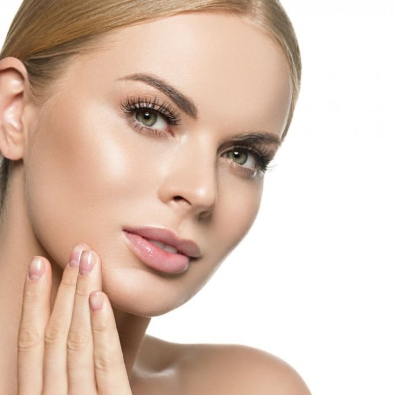  طريقة عمل ماسك الشاي الاخضر والعسل في الشتاء