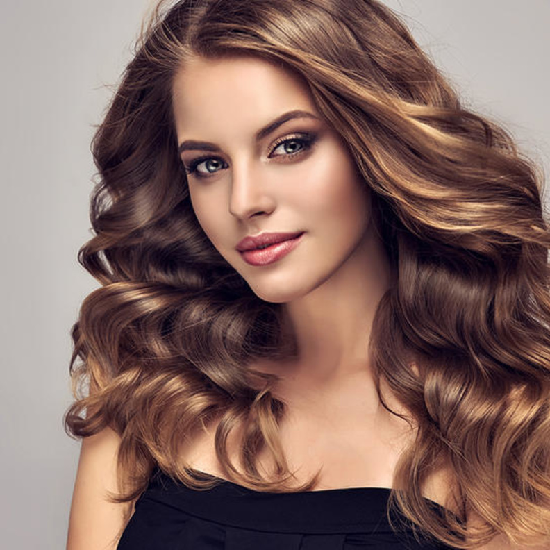 فوائد ماء الورد للشعر 