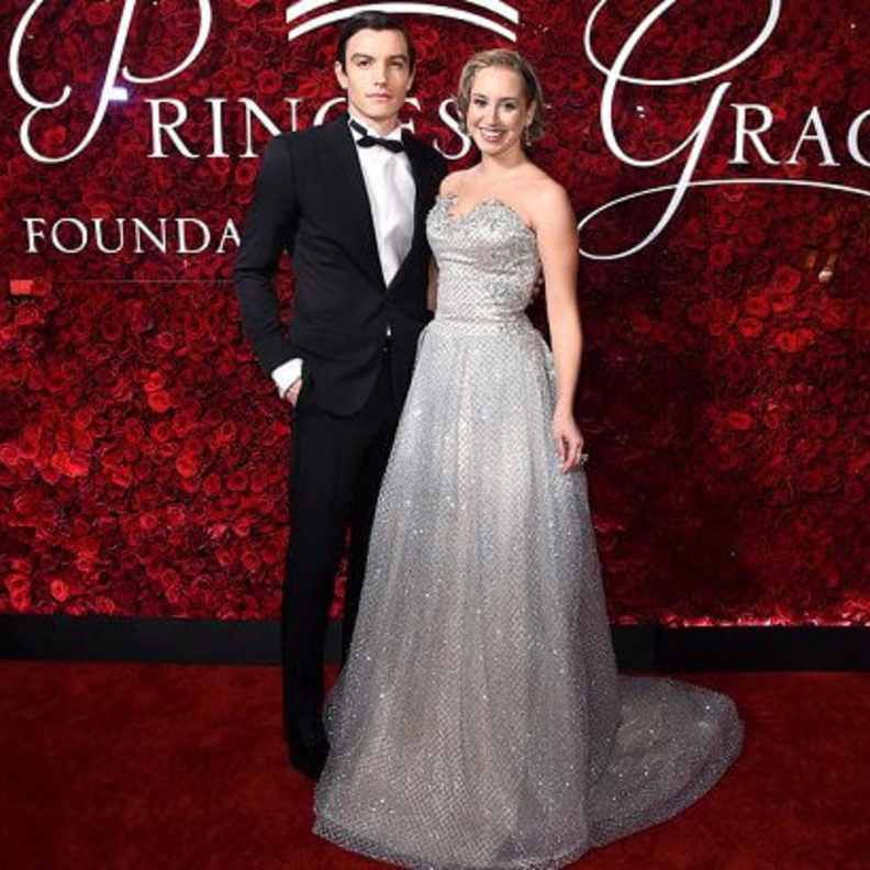  ياسمين غريس رافقت الأمير ألبرت الثاني إلى الحفل