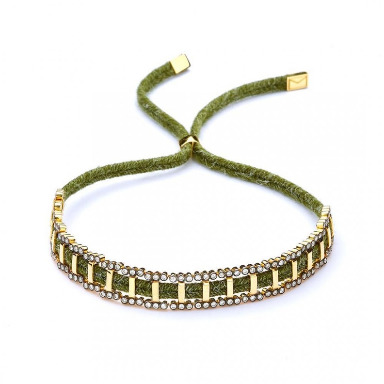 تصميم سوار خيط من مجموعة Bvlgari Serpent