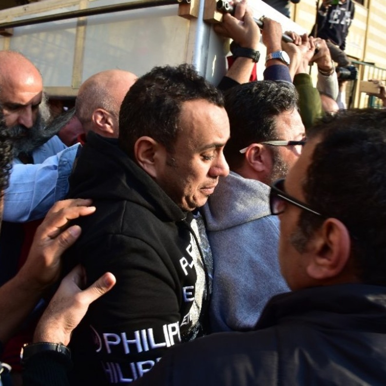 محمود الليثي في جنازة شعبان عبد الرحيم