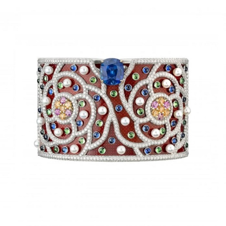 اسوارة من بولغاري Bulgari