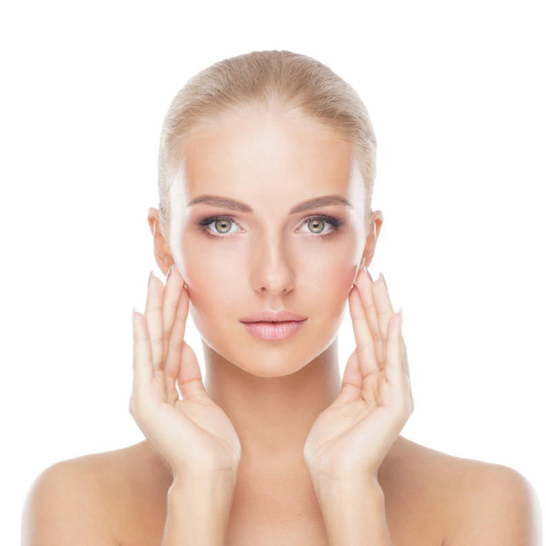 قومي باتباع نظام غذائي صحي لإخفاء عيوب وجهك بدون مكياج