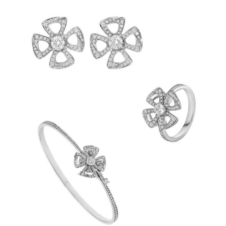 نصف طقم ذهب ابيض مرصع بالالماس