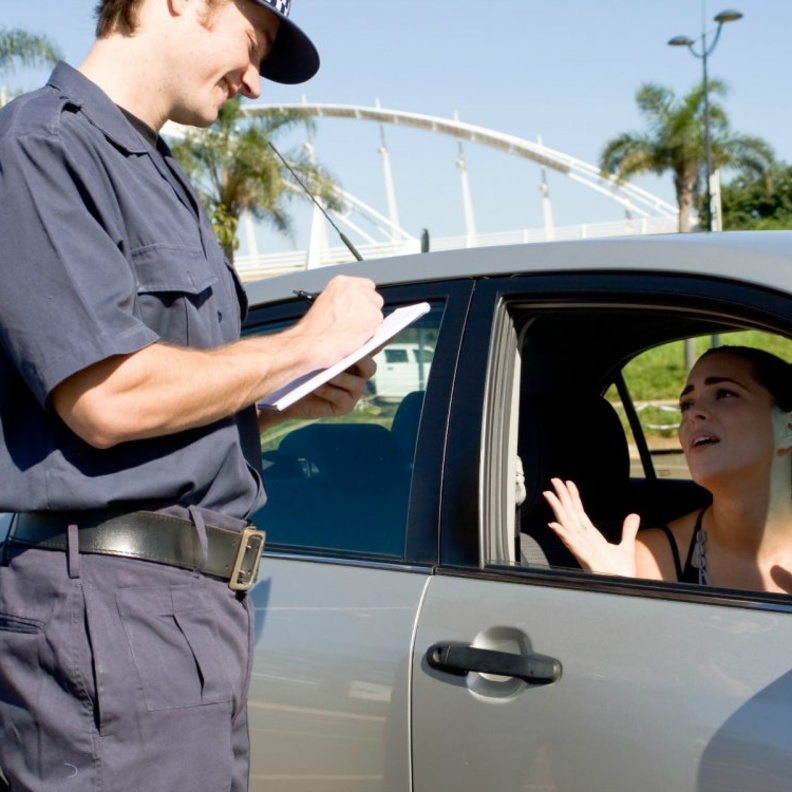  المخالفات المرورية 