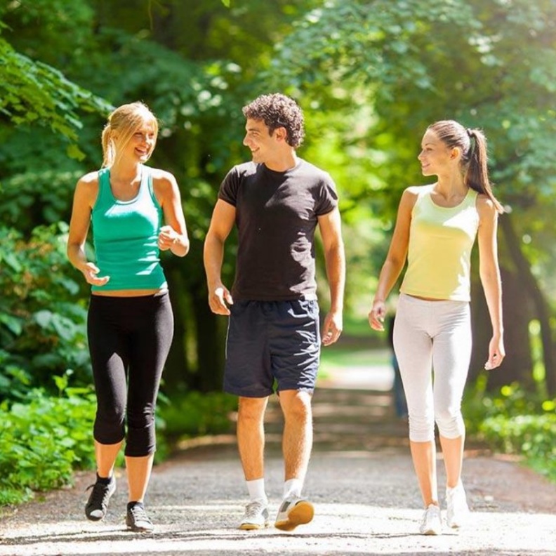 رياضة المشي