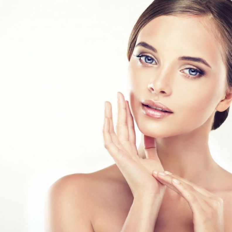 5 قواعد بسيطة للحصول على بشرة بدون مكياج