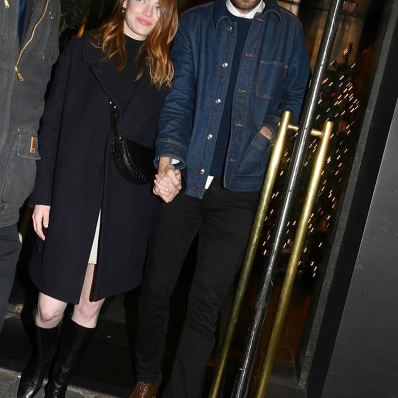 إيما ستون وخطيبها