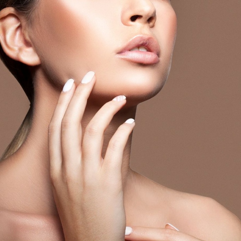 تجاعيد الوجه واليد