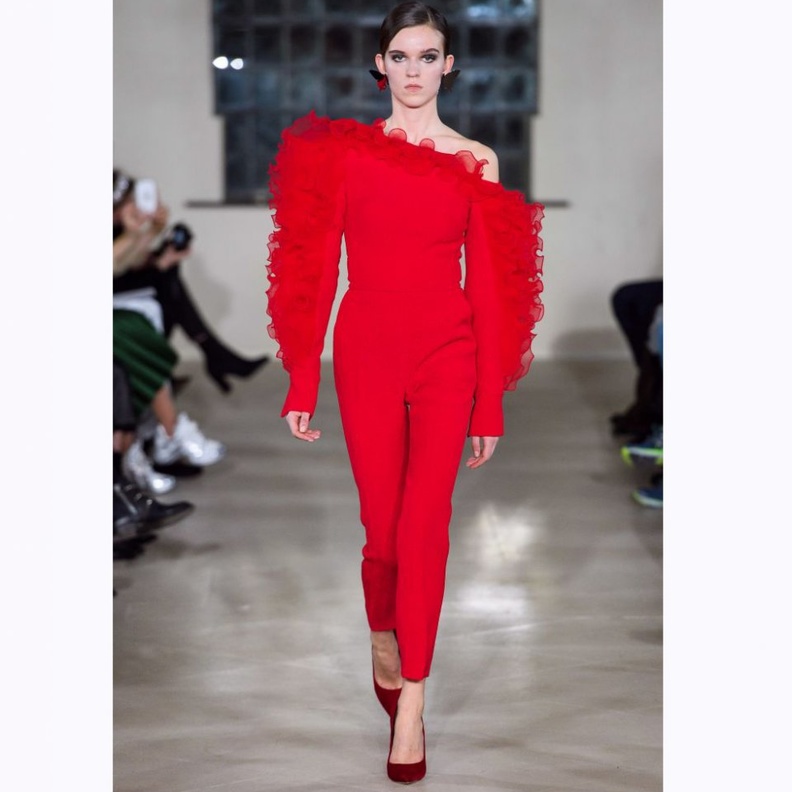 جمبسوت أحمر منDavid Koma